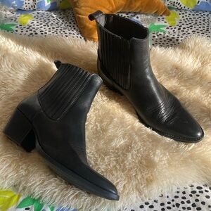 Cruz Bella western cowboy boots black leather size 39 EU or 8.5 US